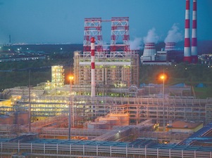 Орский НПЗ в 2020 году на треть увеличил объем выпуска бензина марки АИ-95