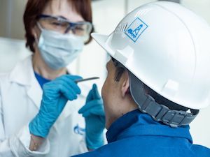 «Газпромнефть-Восток» обеспечил эпидемиологическую безопасность на производственных и офисных объектах в 2020 году