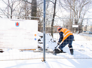 «Ленсвет» реконструирует наружное освещение на Средней улице