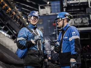 Омский НПЗ получил оборудование для первого в России производства игольчатого кокса