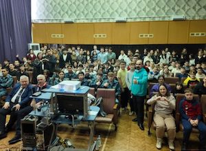 «Росатом» приурочил «Атомный урок» для школьников Байконура к 80-летию атомной промышленности