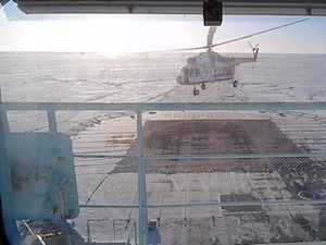 Росатомфлот помог эвакуировать моряка