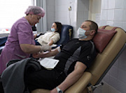 Сотрудники Смоленской АЭС сдали 90 литров крови в День донора