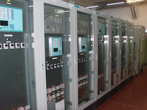 МЭС Урала внедрили на подстанции 220 кВ в Ирбите цифровые системы релейной защиты