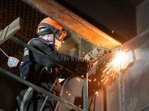 На Новосибирской ТЭЦ-3 монтируют новые секции воздухоподогревателя