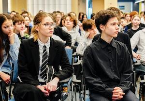 200 обнинских школьников посетили открытый профориентационный урок в Технической академии «Росатома»