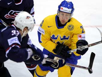 Сборная США потерпела первое поражение на чемпионате мира по хоккею