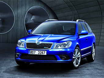 Компания Skoda показала обновленные Octavia RS и Octavia Scout