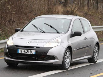 Новый Renault Clio RS получит турбомотор