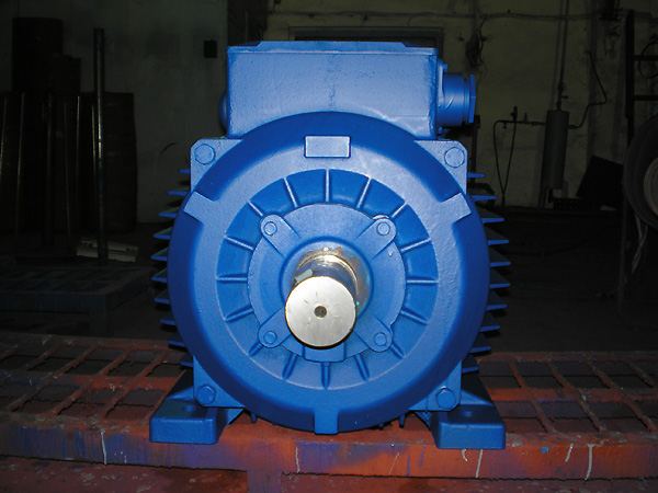 «Сибэлектромотор» начинает серийное производство новой линейки крупногабаритных двигателей