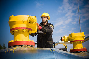 «РН-Юганскнефтегаз» добыл 350-миллионную тонну нефти в Майском регионе