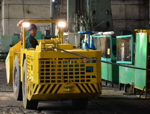 РМЗ усовершенствоал модель погрузочно-доставочной машины