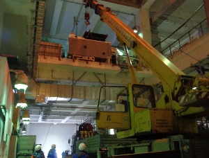 На стройплощадке ЛАЭС установили комплексные генераторные выключатели и ванны дезактивации