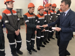 Распадская угольная компания подарила студентам ОГТК новую лабораторию