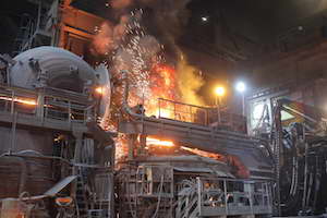 Западно-Сибирский металлургический комбинат внедрил установку по непрерывному замеру температуры рельсовой стали