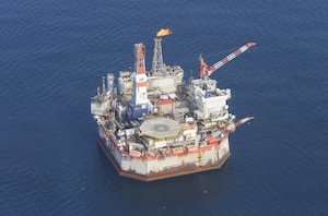 Платформа «Моликпак» произвела 300 млн баррелей нефти с начала добычи в 1999 году