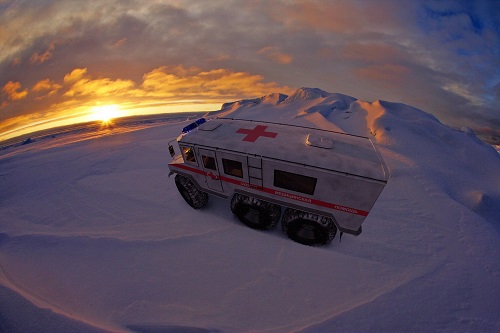 На базе вездехода «Бурлак» разработан передвижной госпиталь с аппаратами ИВЛ