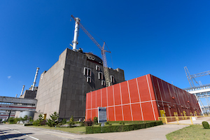 Запорожская АЭС меняет конденсатор на энергоблоке №5