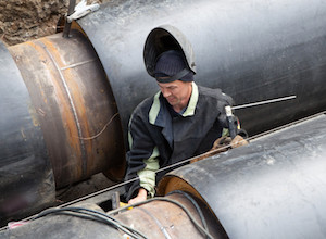 Екатеринбургская теплосетевя компания израсходует 57,3 млн рублей на реконструкцию тепломагистрали М-26