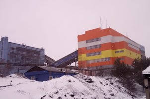 Кедровская обогатительная фабрика поменяет «наряд»