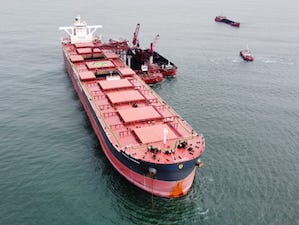 Угольный морской порт Шахтерск установил российский рекорд по отгрузке угля
