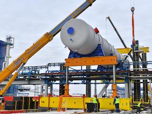 «Волгограднефтемаш» поставил 600 тонн оборудования на Омский завод смазочных материалов