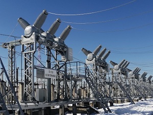 «ФСК ЕЭС» заменила парк выключателей на подстанции 220 кВ «Прогресс» в ХМАО