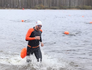 Заплыв на «атомном море» дал старт сезону открытой воды-2021 в России