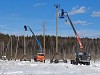 Свердловское «Облкоммунэнерго» нашло способ реконструировать ЛЭП на болоте