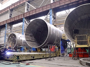 «Атомэнергомаш» установит внутренние устройства в емкости системы безопасности для АЭС «Руппур»