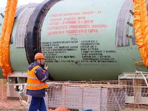 На стройплощадке энергоблока №1 Курской АЭС-2 смонтирован компенсатор давления реактора