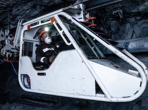 Шахта «Распадская-Коксовая» обновила парк подземного оборудования