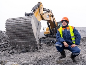 На предприятия «Стройсервиса» за I квартал 2023 года поступило 78 единиц карьерной и вспомогательной техники