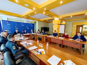 Через Зейский гидроузел пойдут суда с тяжеловесными грузами для строительства Амурского ГПЗ