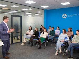 Сотрудники АтомЭнергоСбыта провели профориентационную встречу со студентами Тверского государственного университета