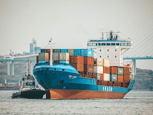 Суда FESCO в июне откроют сезонные перевозки по программе северного завоза на Чукотку