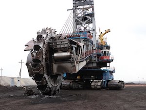 Бородинский угольный разрез останавливает горную технику на плановый ремонт