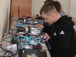 Ростовская АЭС поддержала региональный этап международного фестиваля робототехники