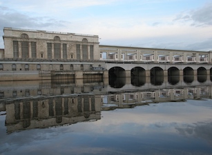 Угличская ГЭС закрыла водосливную плотину