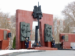 В Твери зажжен Вечный огонь на мемориале «Смоленское захоронение»