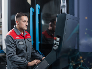 На тамбовском предприятии КРЭТ по программе переподготовки операторов станков с ЧПУ обучились 180 человек