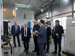 Россия и Таджикистан развивают промышленный диалог на площадке технопарка «Искра-Волга»