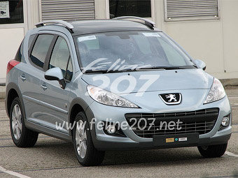 В интернете появились первые фотографии обновленного Peugeot 207