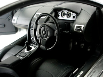 Ввоз праворульных машин запретят постановлением правительства