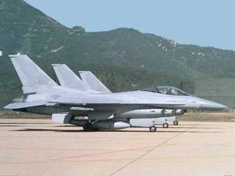 Сеул попросил разрешение США на модернизацию истребителей F-16