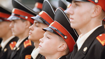 Путин распорядился о создании Оренбургского суворовского училища