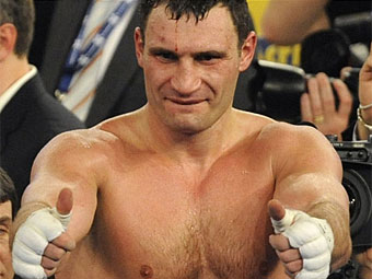 Кличко поставил свечку за победу Валуева