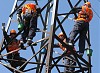 «Калугаэнерго» проводит антикоррозийную обработку опор