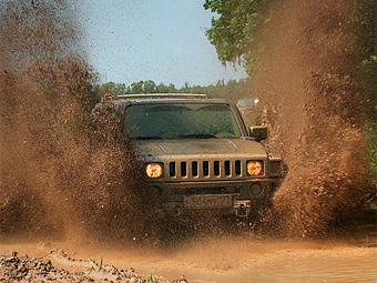 GM отзывает 126 тысяч внедорожников модели Hummer H3