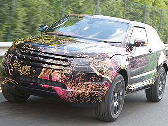 Появились первые фотографии компактного кроссовера Range Rover